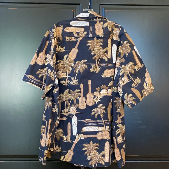 BISHOP ST. ALOHA BUTTON-FRONT HAWAIIAN SHIRT SIZE 4XL - Picture 7 of 8